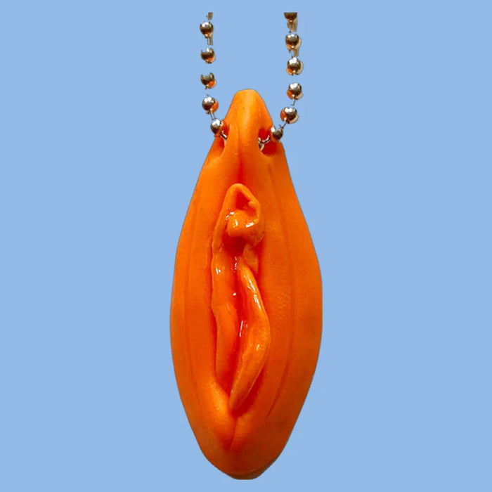 Pussy Pendant | Denise Rosenboom | vulvar necklace