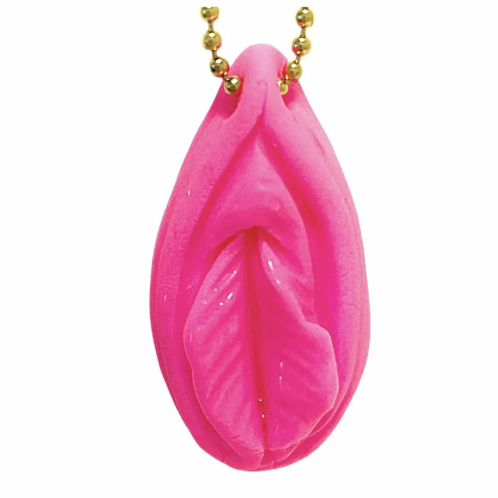 Pussy Pendant | Denise Rosenboom | vulvar necklace
