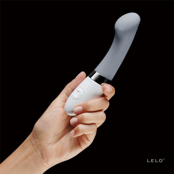 LELO | Gigi 2 | G-spot vibrator - LELO | Gigi 2 | G-spot vibrator in zacht grijs met de effectieve G-spot top - Mail & Female