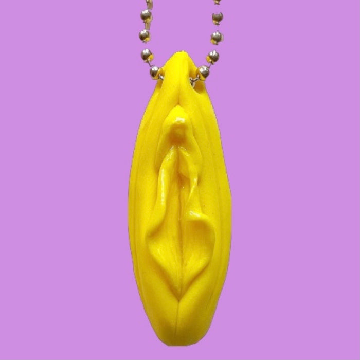 Pussy Pendant | Denise Rosenboom | vulvar necklace